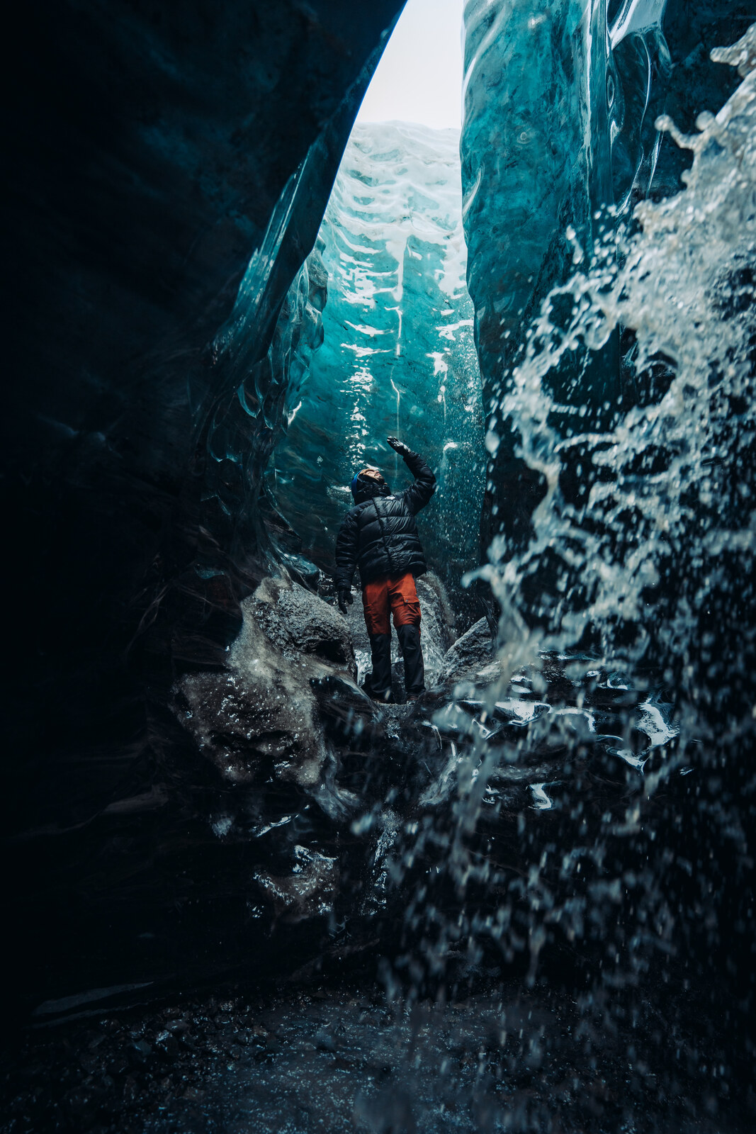 On location · Iceland, ice cave