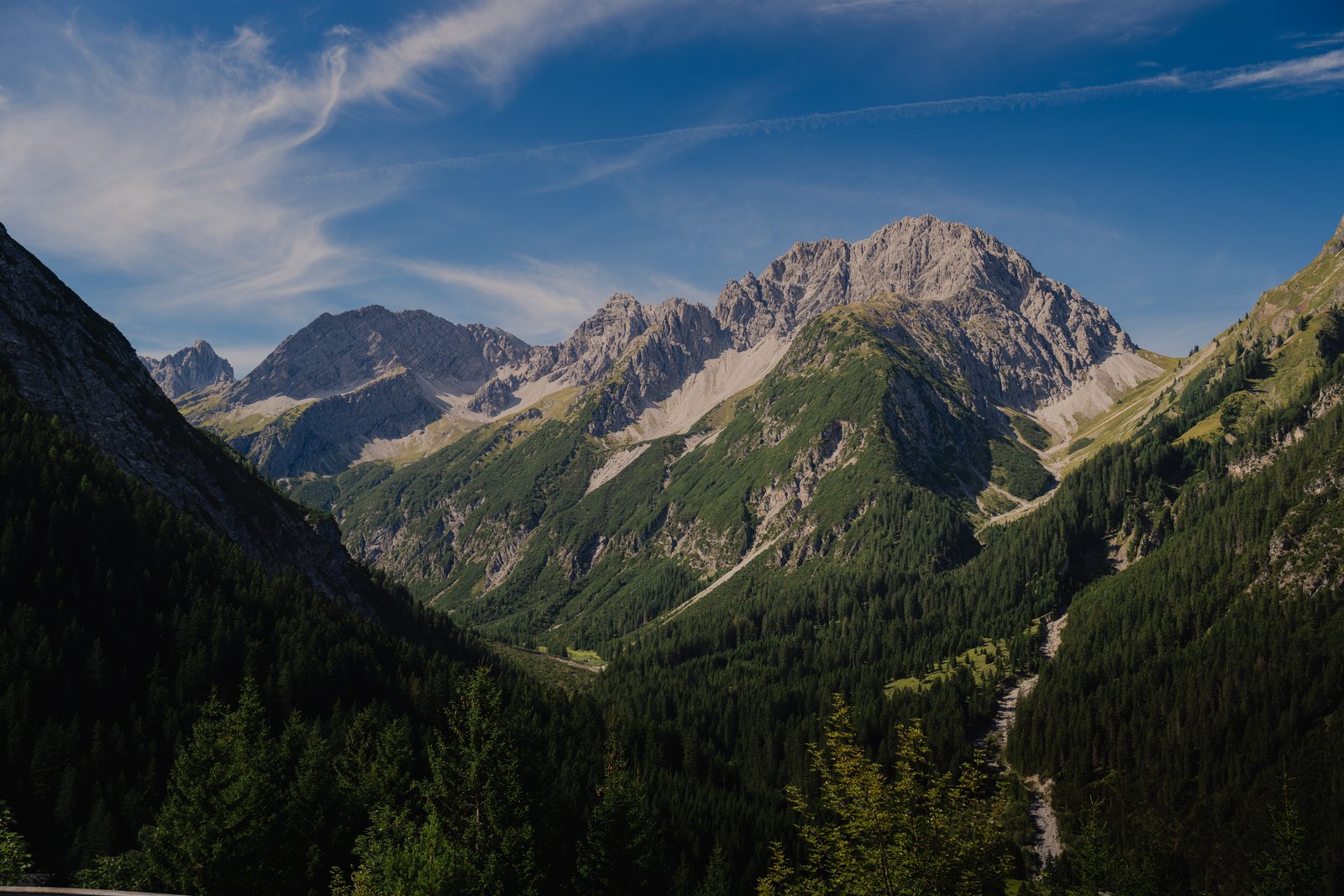 Tour d’Europa — still 37