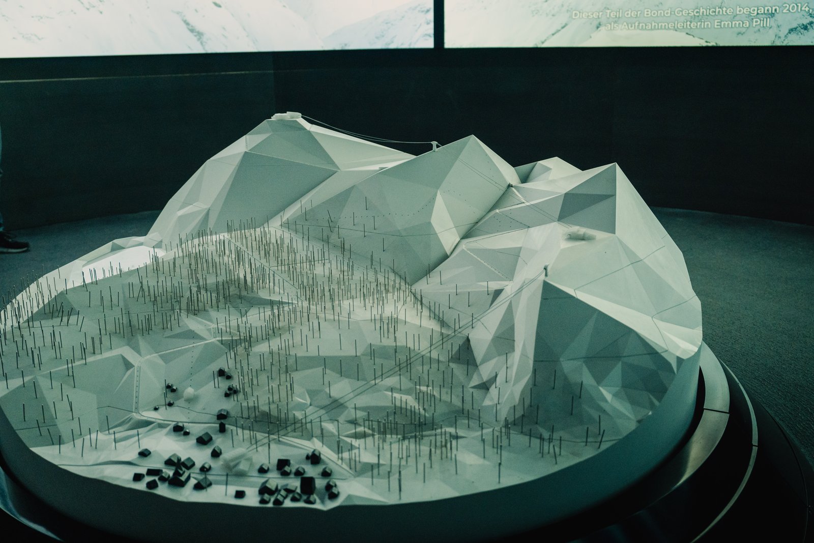 Tour d’Europa — still 34