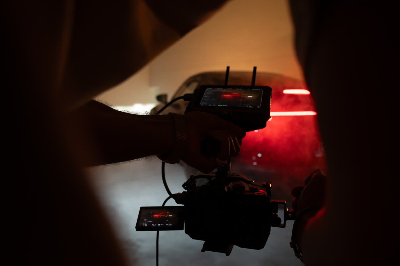 Driven By Lights — still 02