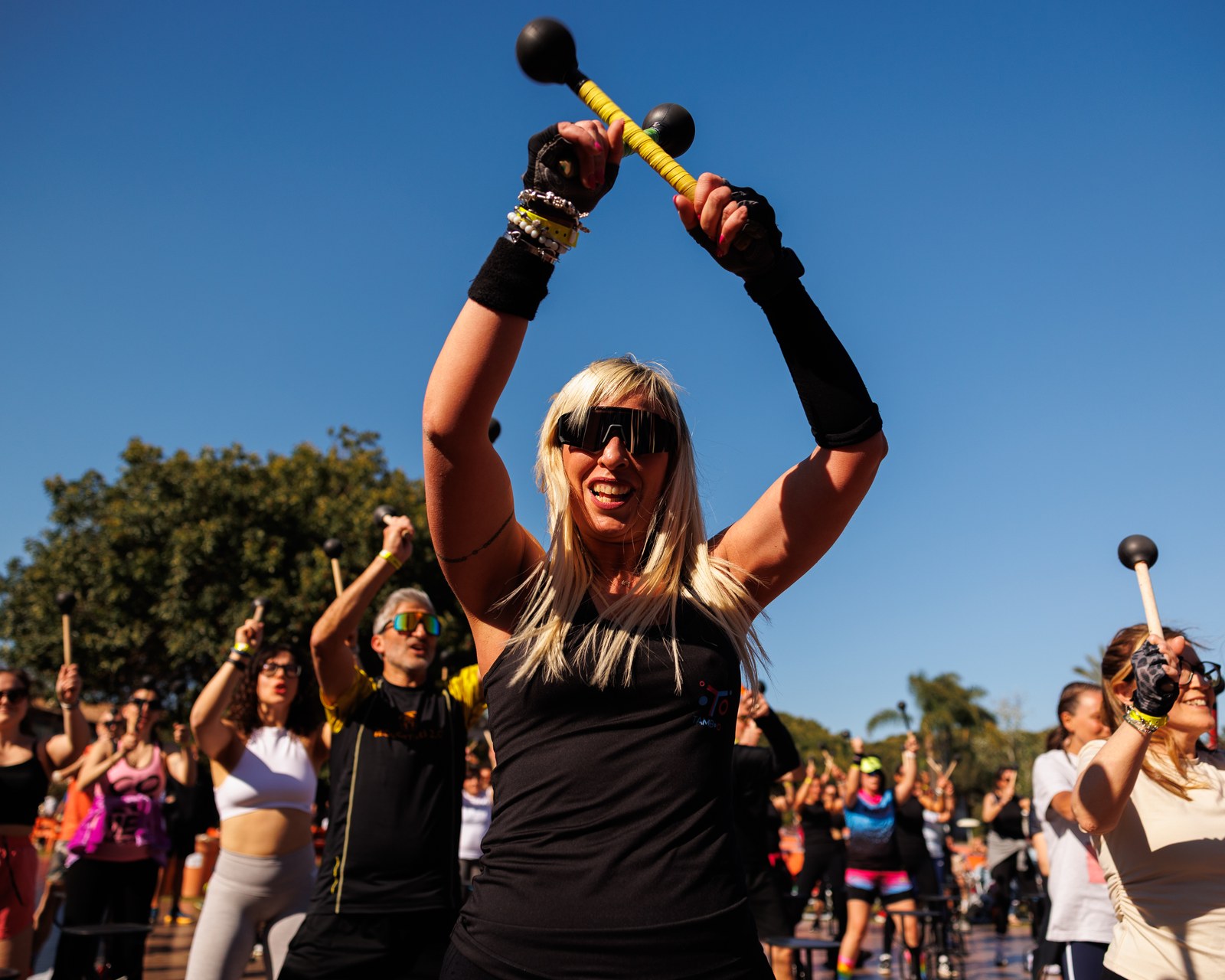 Emotion Fitness — Lifting against the open sky