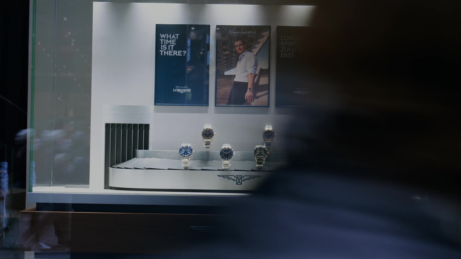 Longines — still 05