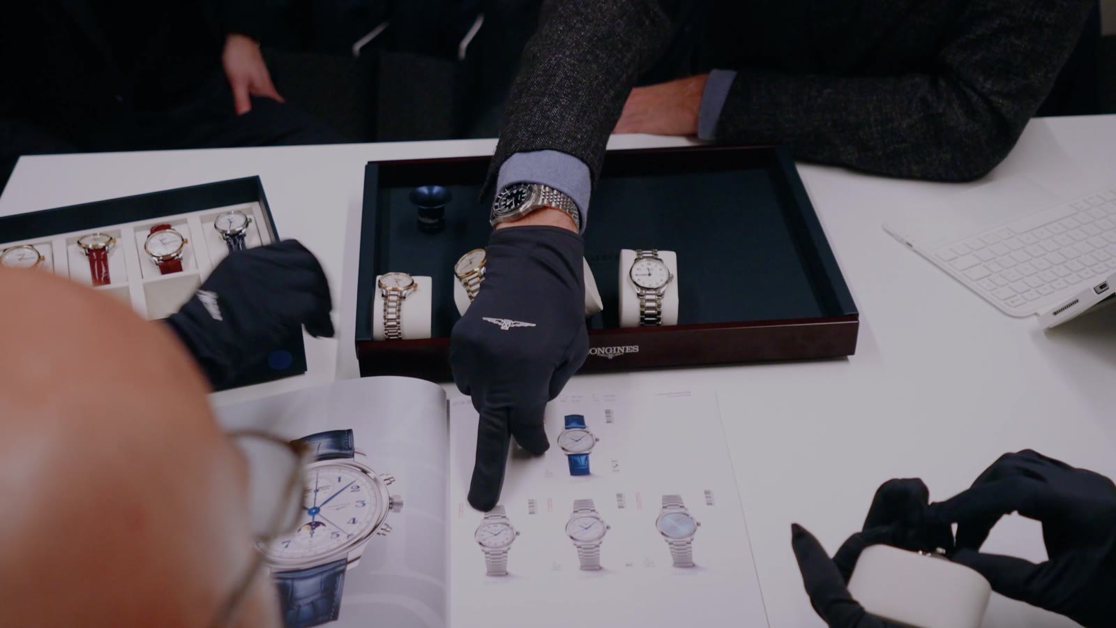 Longines — still 08