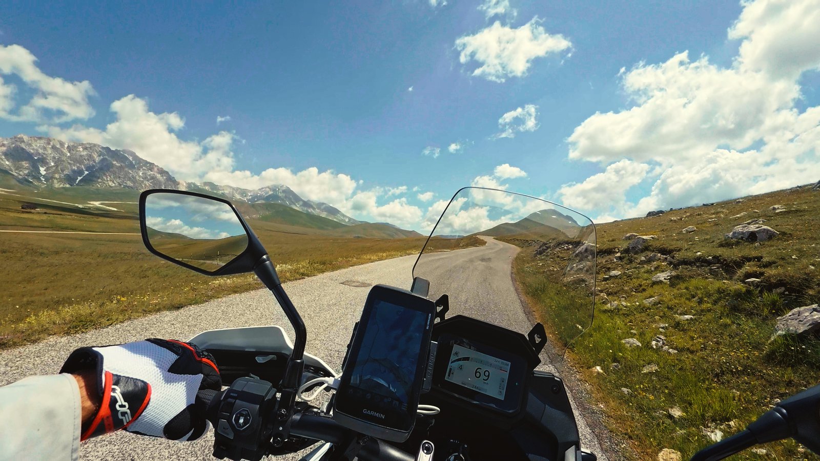 Moto.it · mirror POV