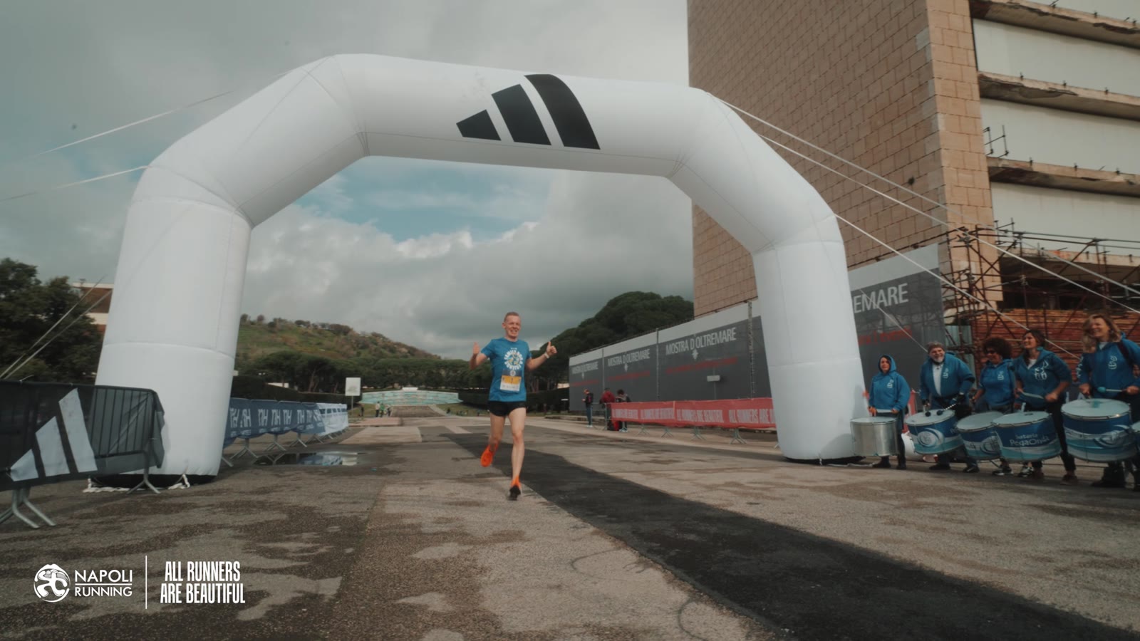Napoli Running — still 10