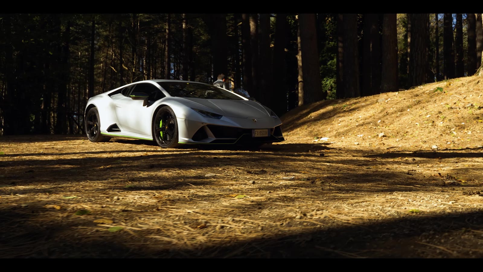 Vanguard — still 04