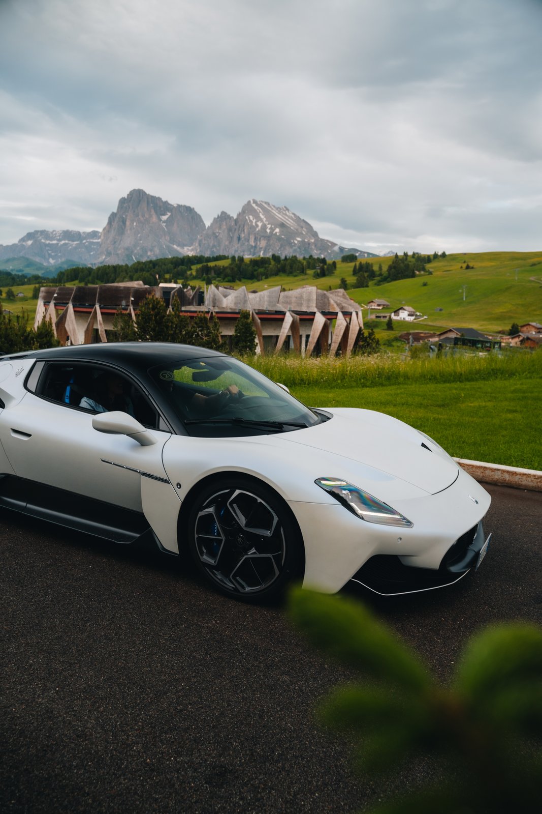 Verve Rally · La Dolce Vita — still 12